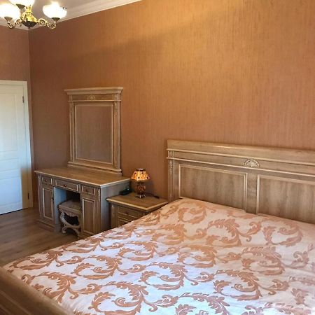Rustaveli Apartment City Centre Tbilisi Exteriör bild